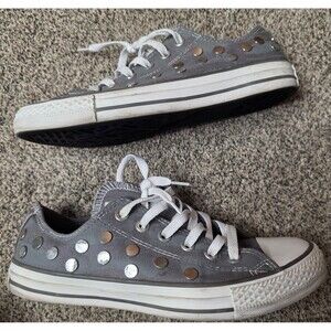 Converse Chuck Taylor All Star Womens Size 8 Silver Low Top Sneakers Studded